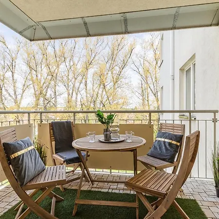 Superapart Zielone Zacisze 1, Your Cozy Getaway In